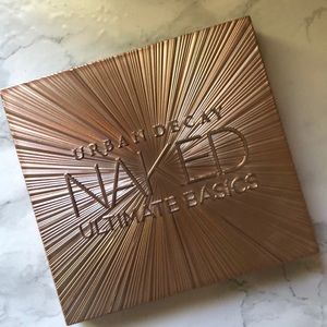 Naked Ultimate Basics Eyeshadow Palette